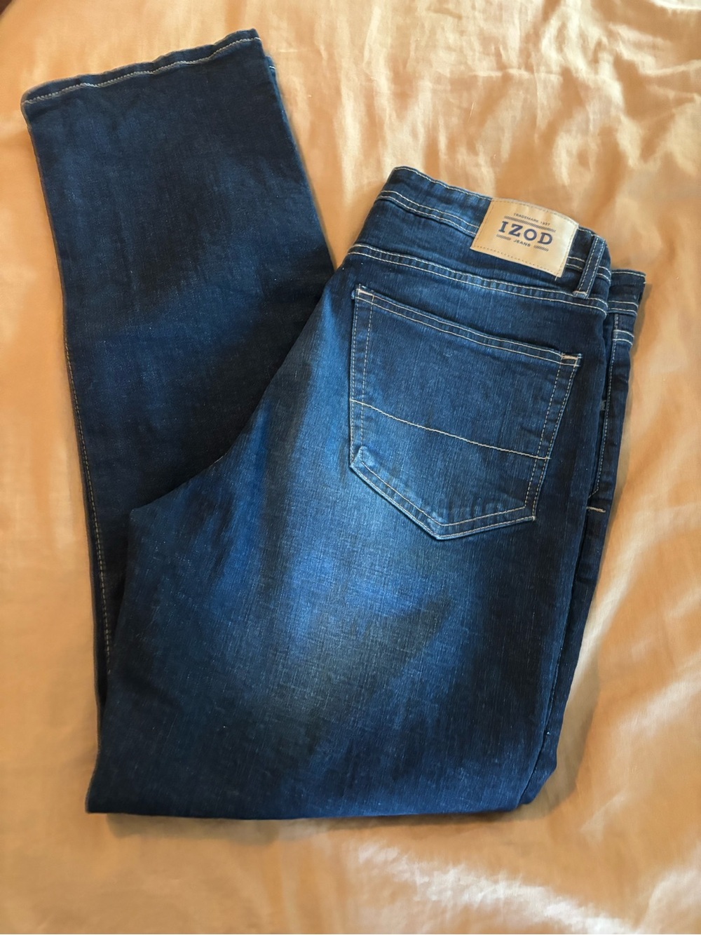 Izod Indigo Blue Relaxes Fit Jeans (never worn tags removed)